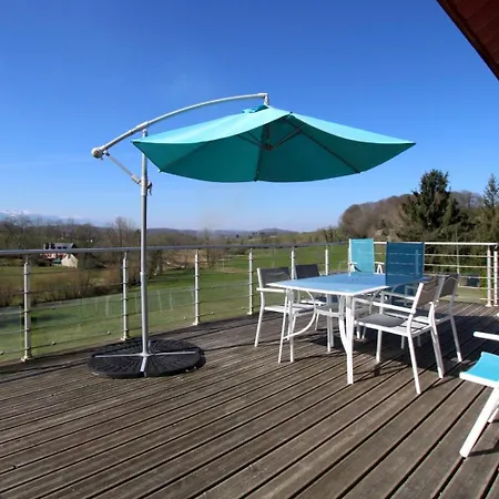 度假居 Millepertuis